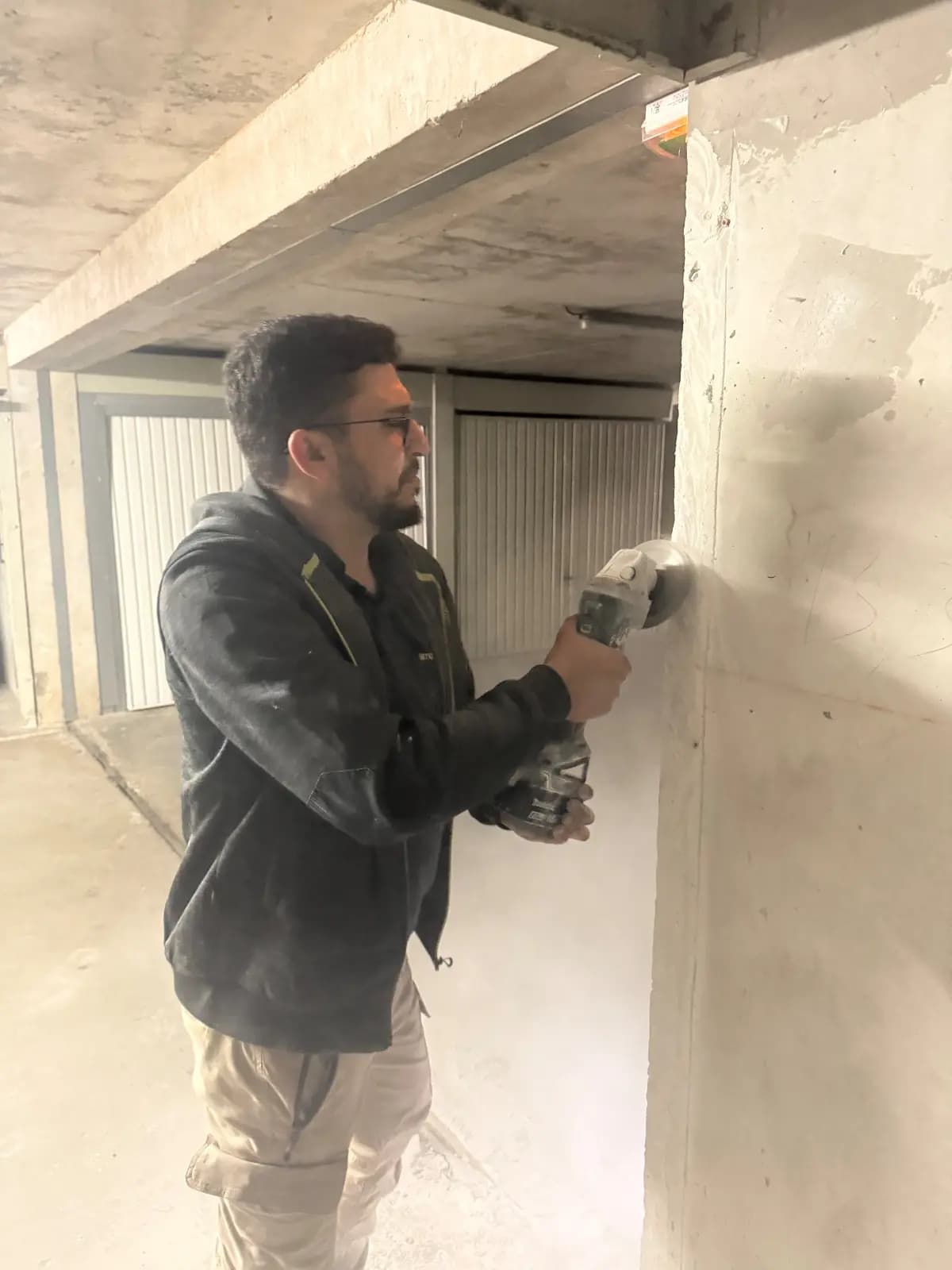 Entretien porte de garage Tunisie – Store 2000