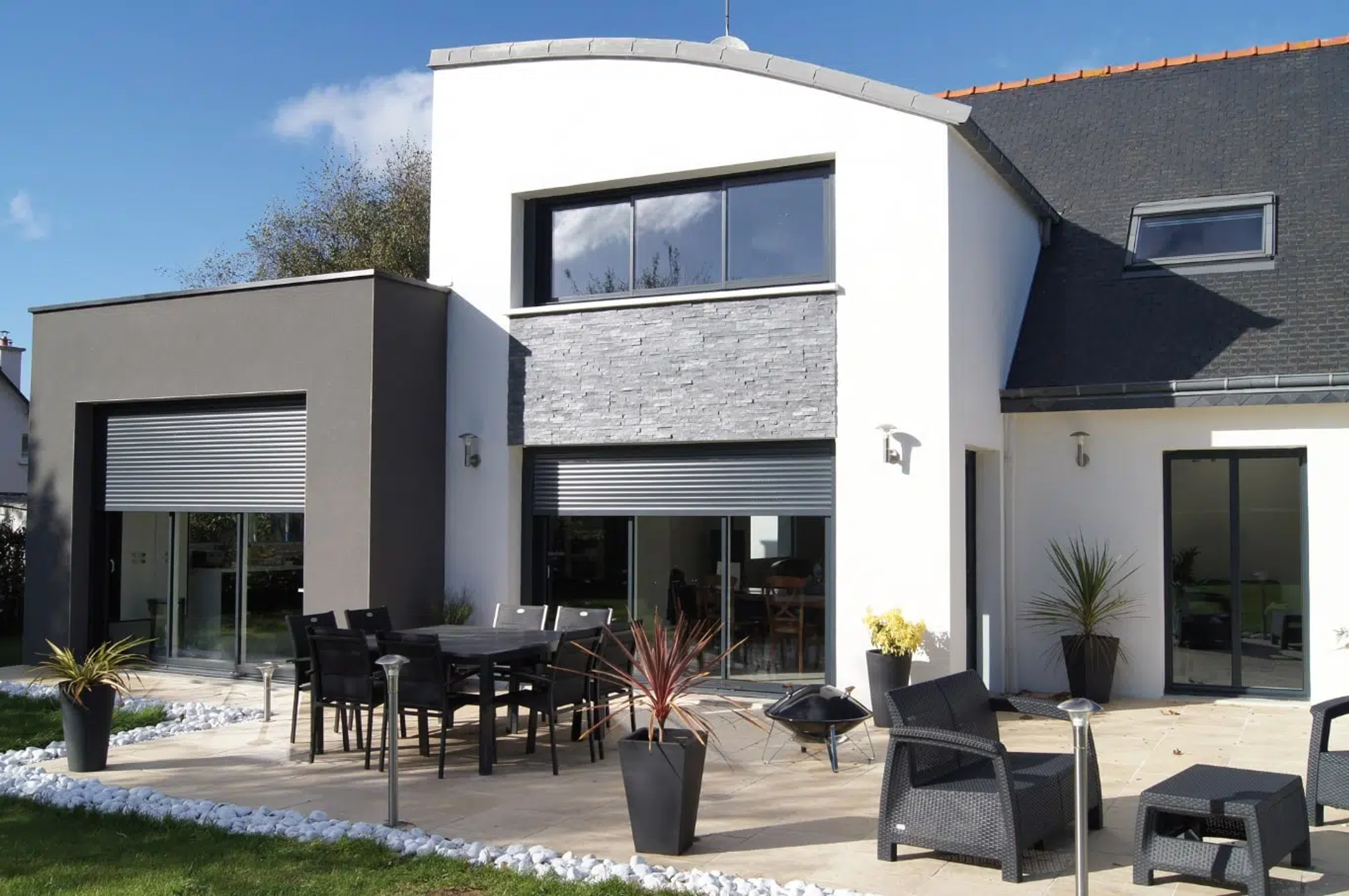 Prix d’un volet roulant solaire Profalux : est-ce un bon investissement ?