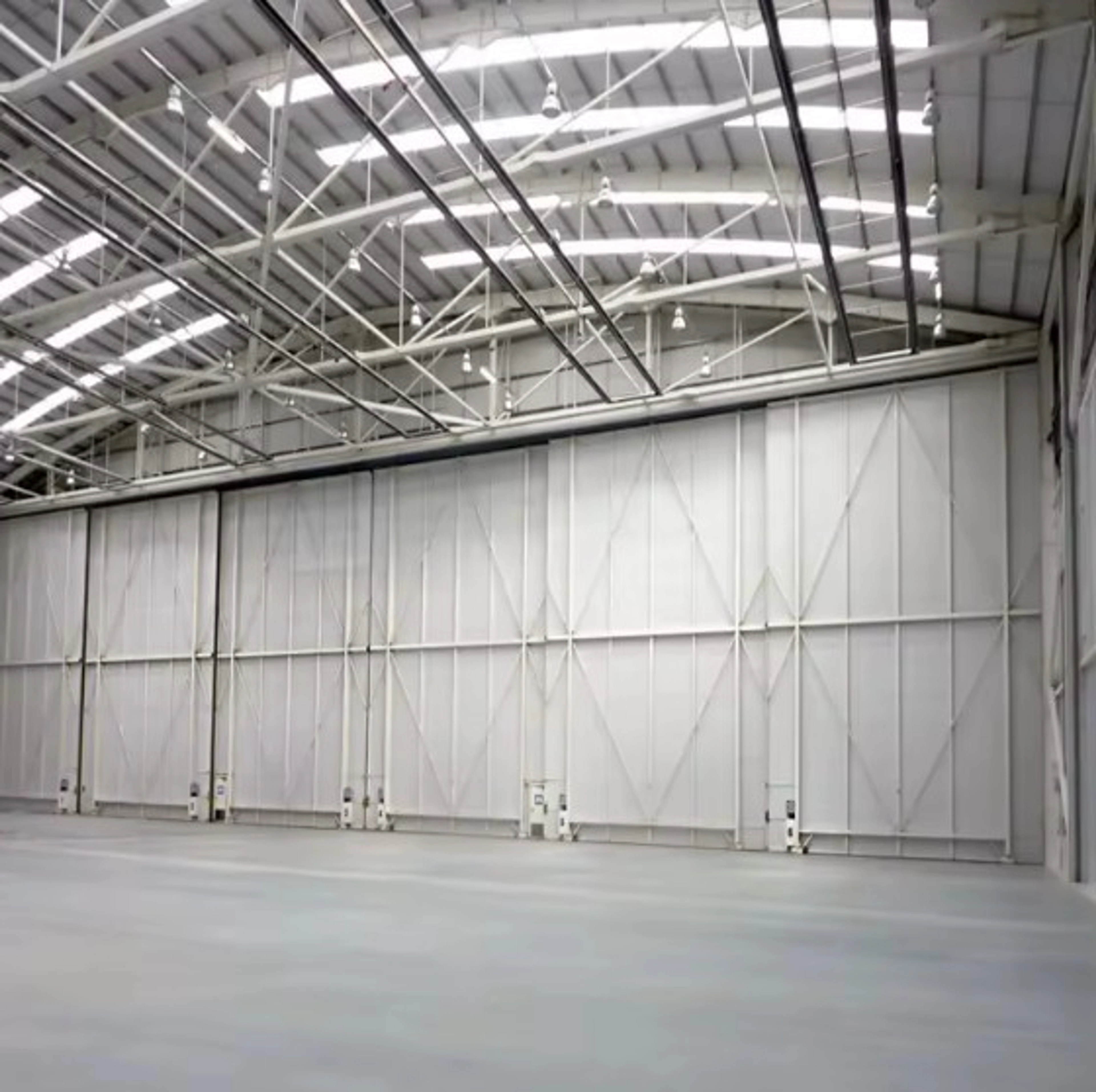 Prix hangar métallique 100m2 : Tarifs et pose